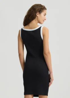 Abito con cut-out