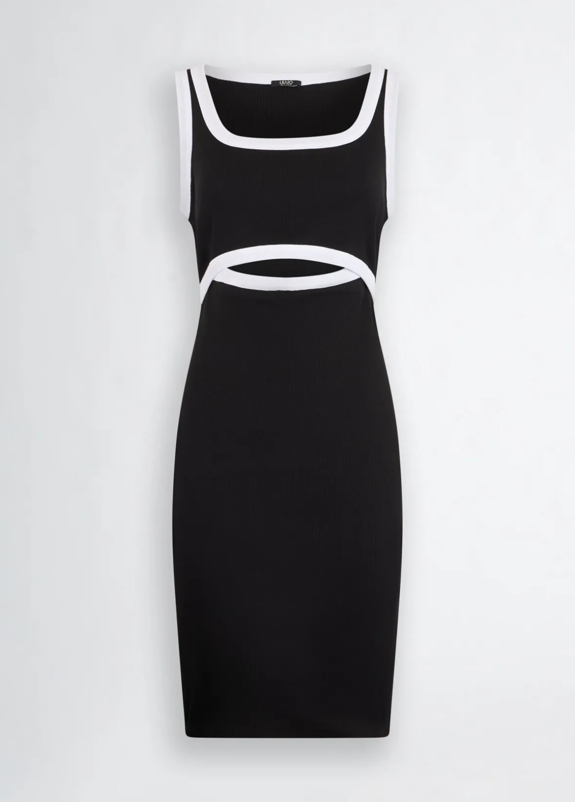 Abito con cut-out