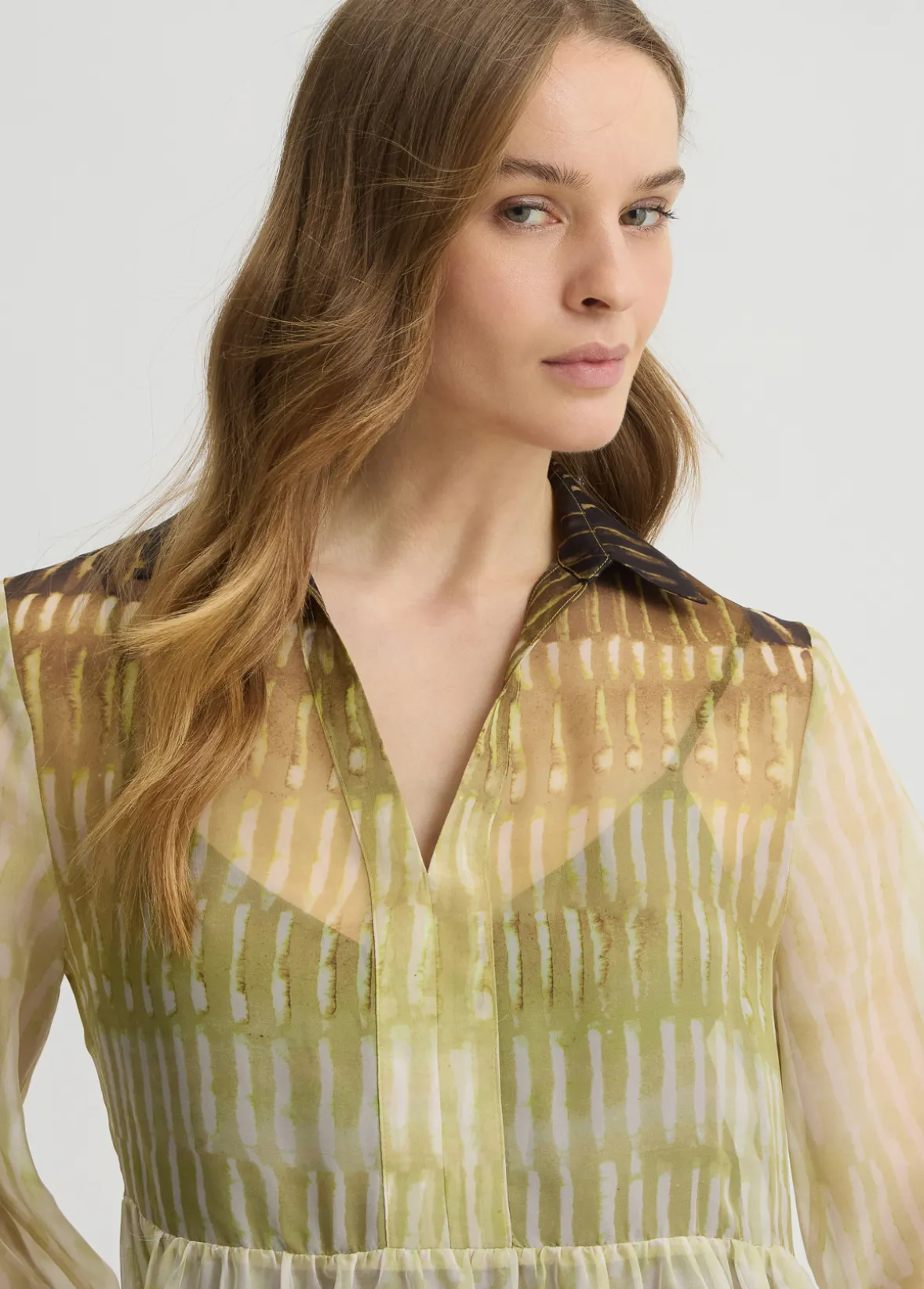Abito corto in chiffon stampato