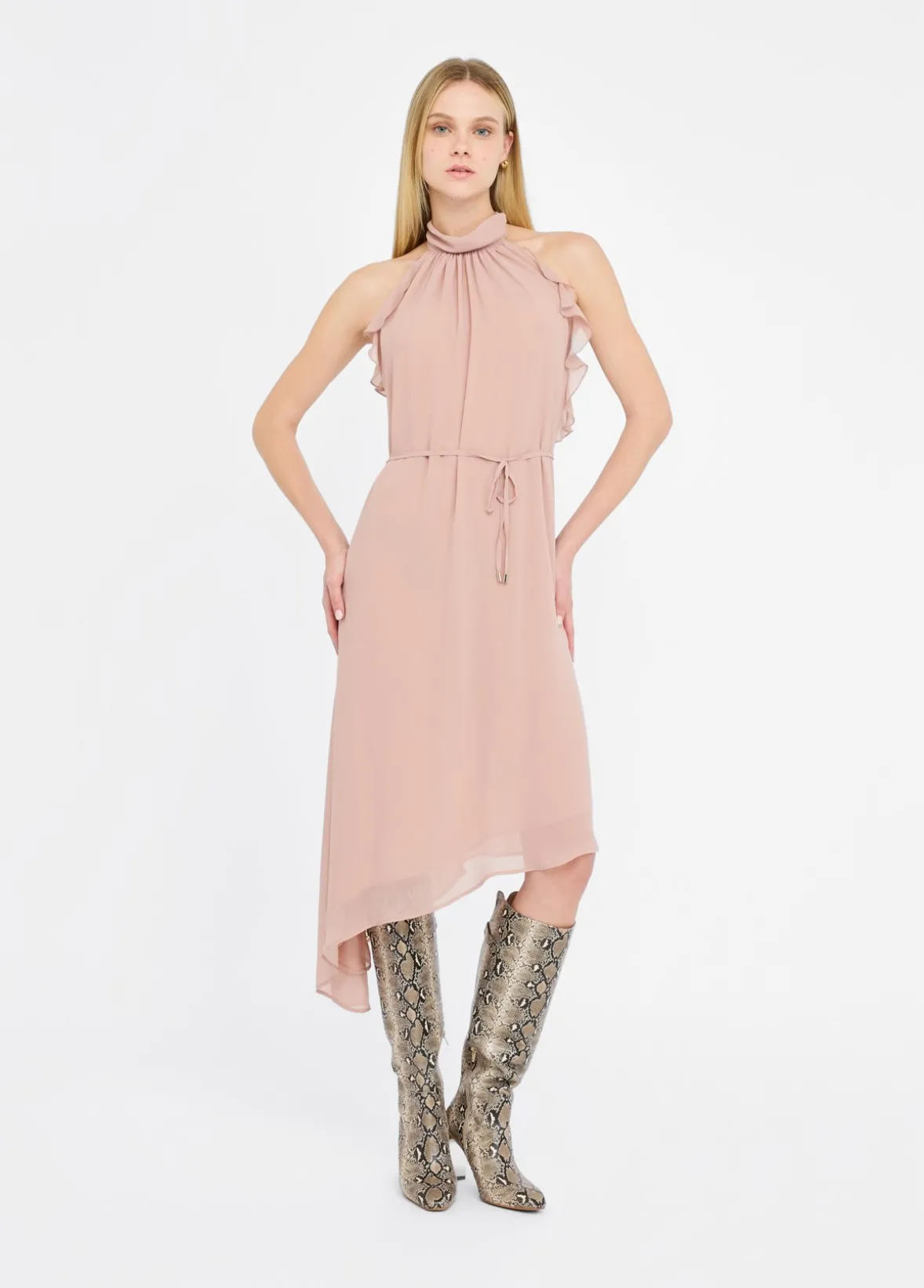Abito elegante con rouches