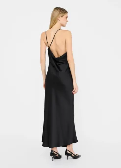 Abito lungo elegante in raso