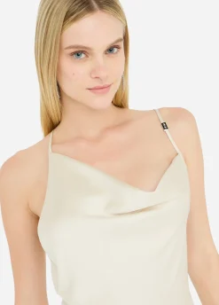 Abito lungo elegante in raso
