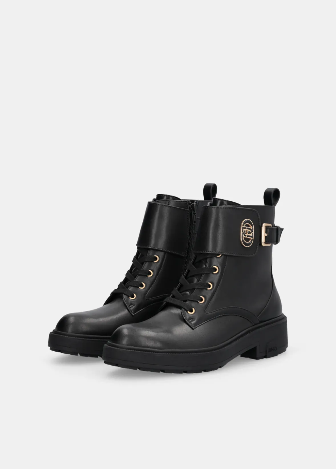 Anfibi in pelle