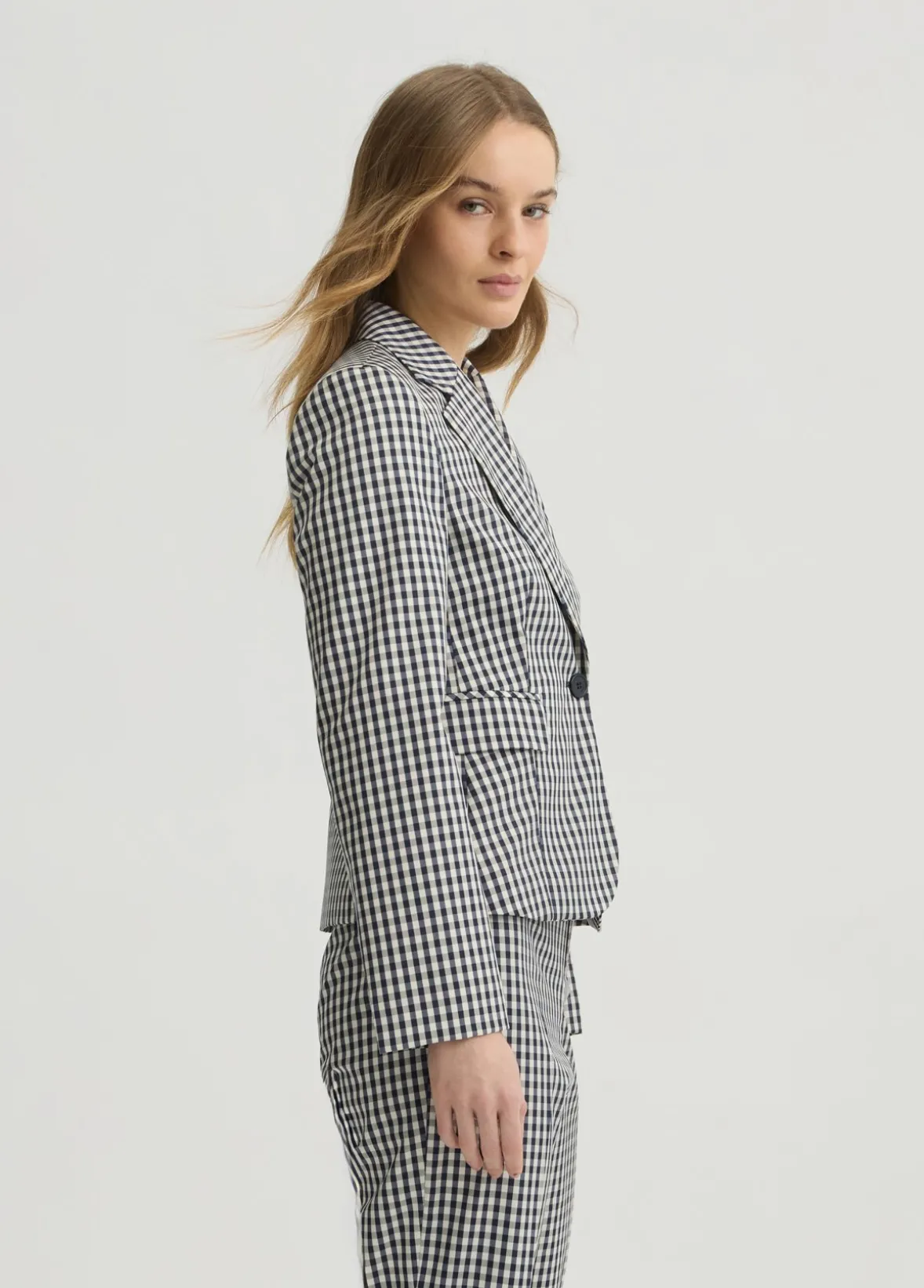 Blazer check