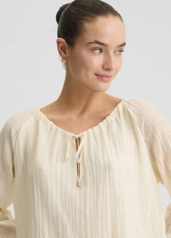 Blusa con laccetti