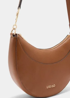 Borsa a spalla media con charm