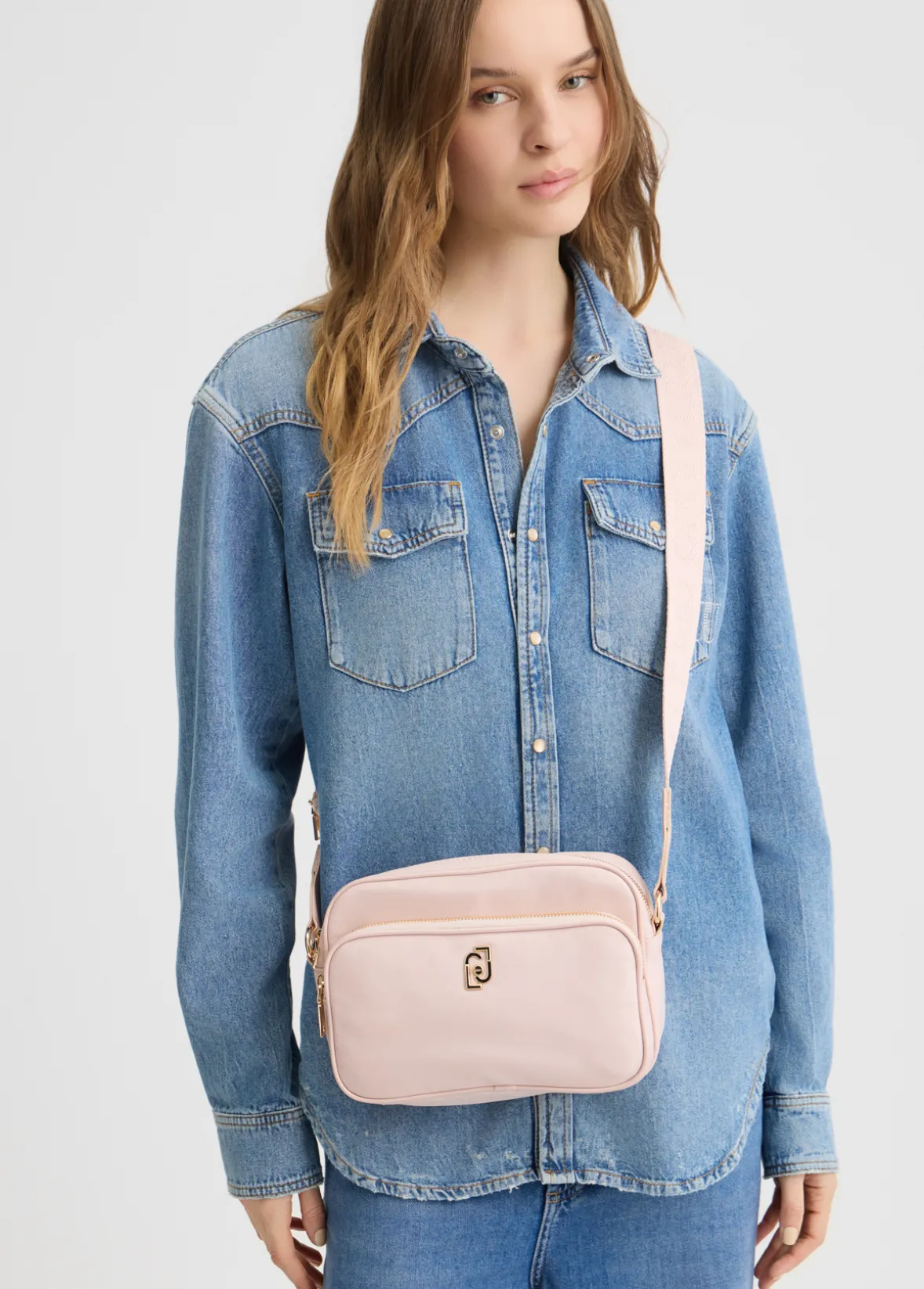Borsa a tracolla media in nylon