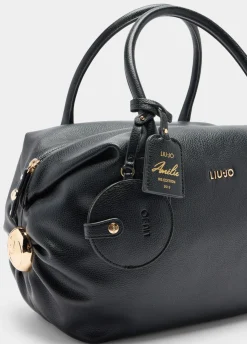 Borsa grande con charm