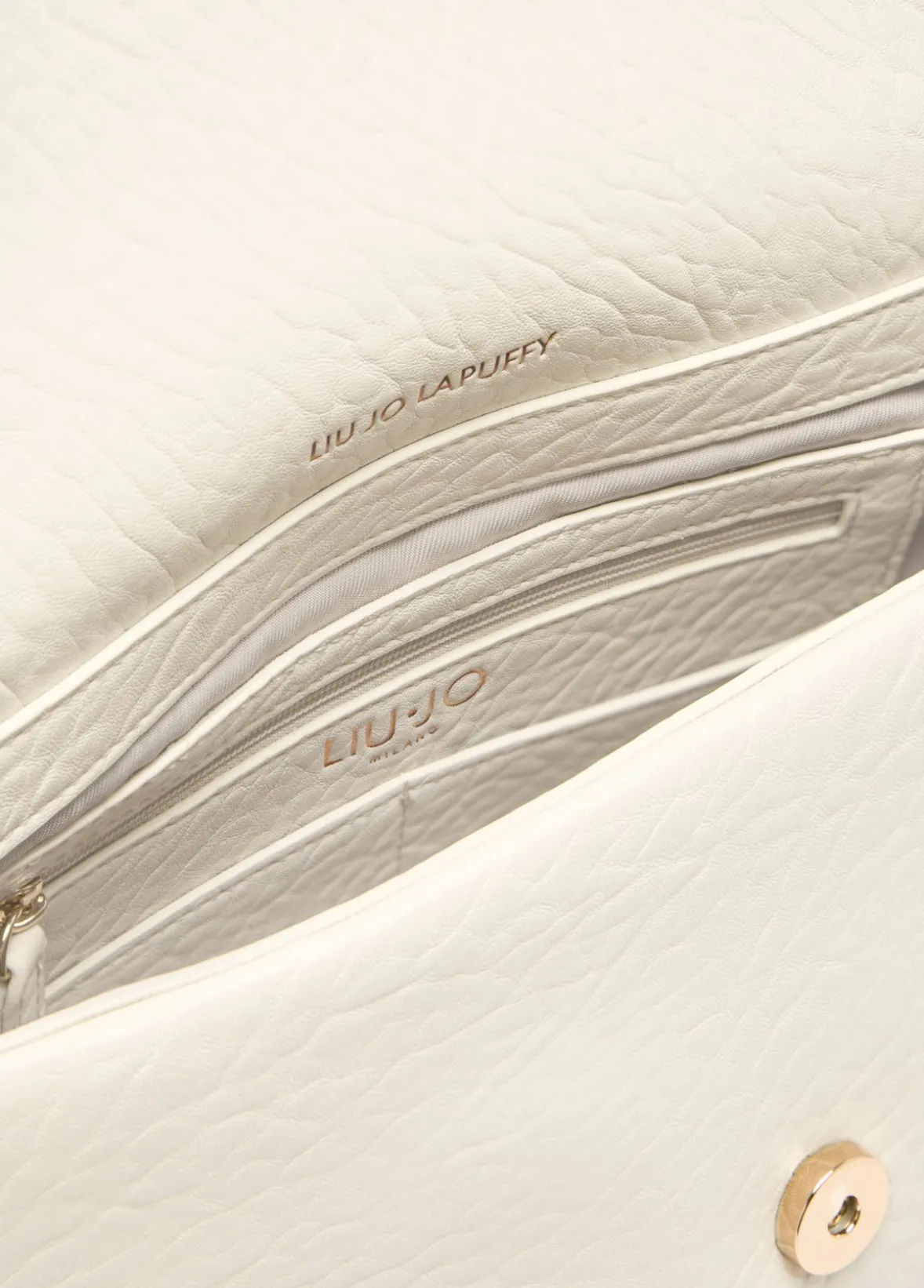 Borsa LaPuffy media