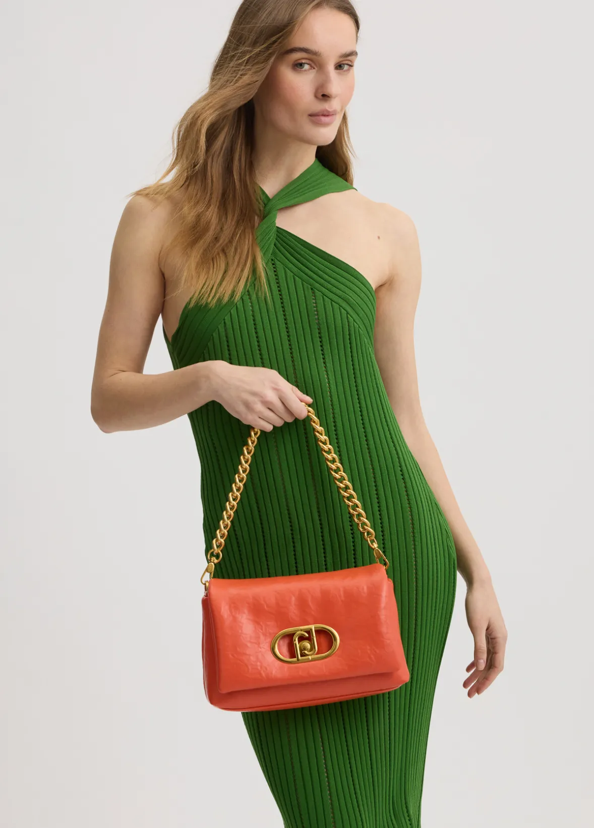 Borsa LaPuffy media