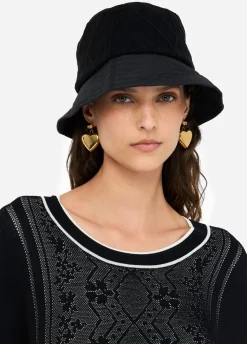 Bucket in maglia