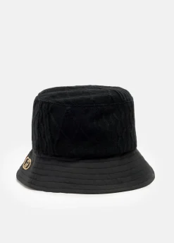Bucket in maglia