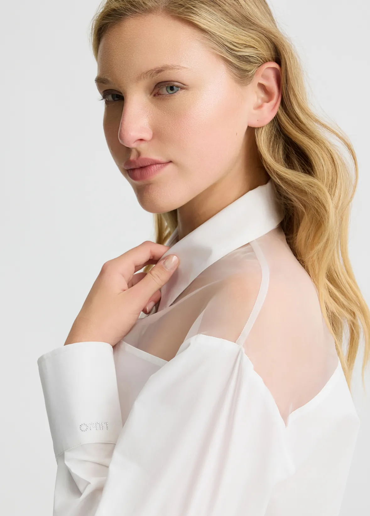Camicia con inserti in organza