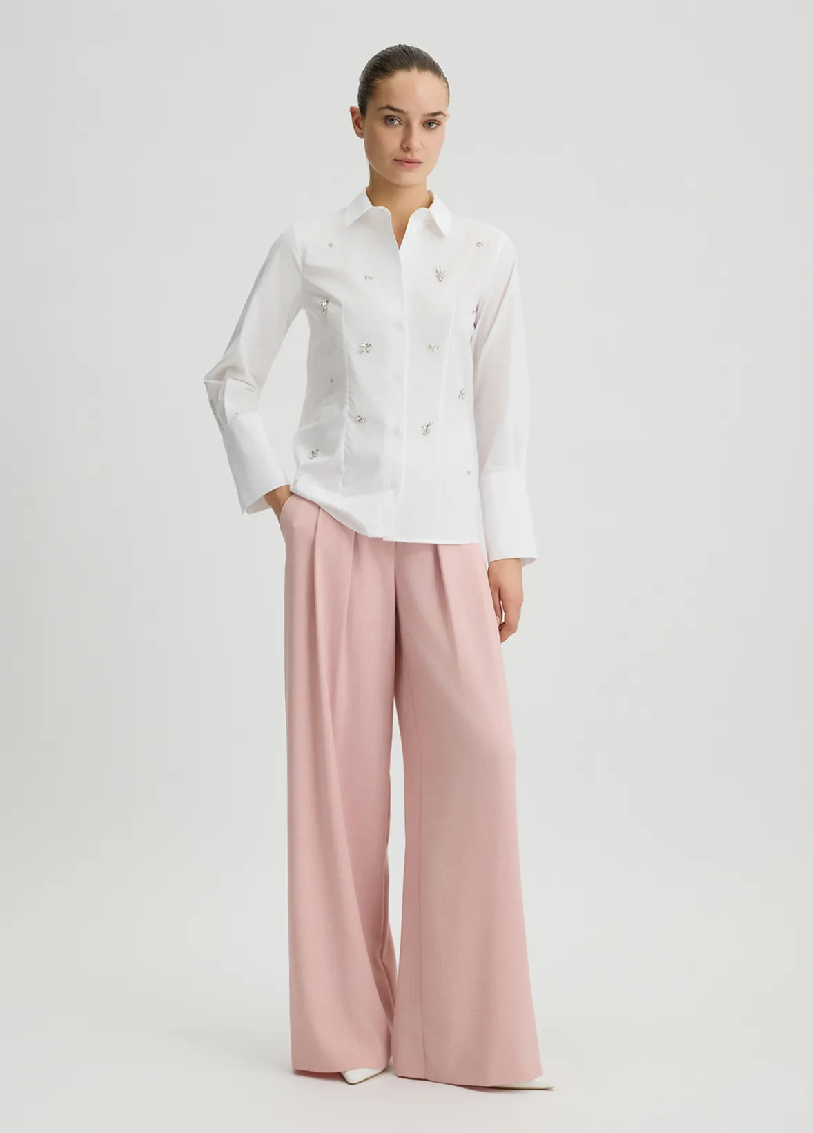 Camicia con ricami gioiello