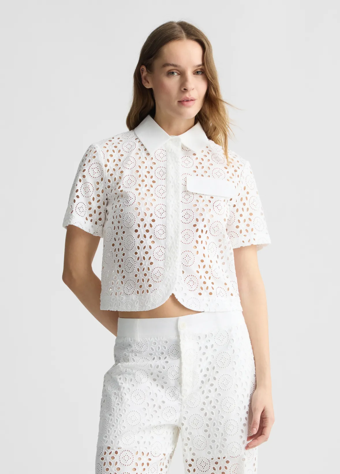 Camicia cropped in sangallo