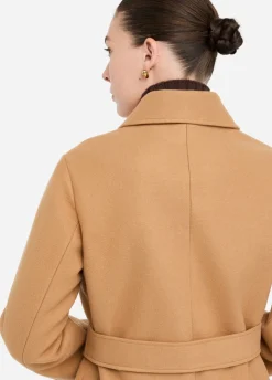 Cappotto con cintura