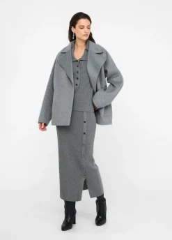 Cappotto in lana con cintura
