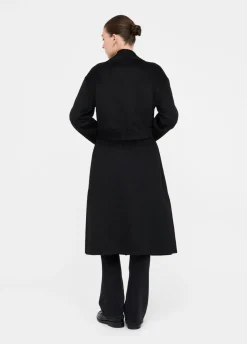 Cappotto in lana con cintura