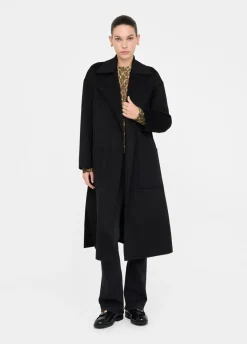 Cappotto in lana con cintura