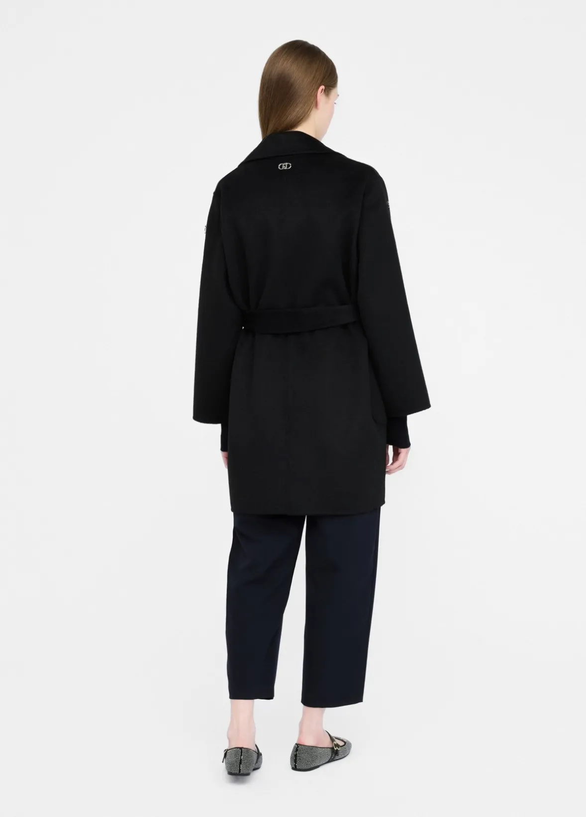 Cappotto in lana con ricami gioiello