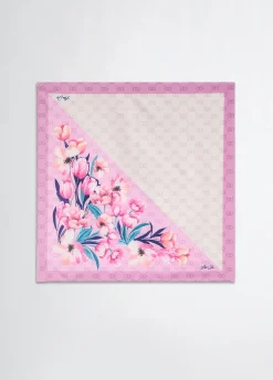 Foulard con angolo floreale