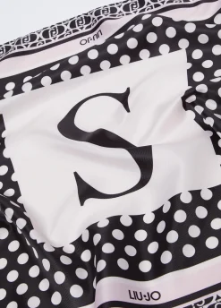 Foulard con lettera