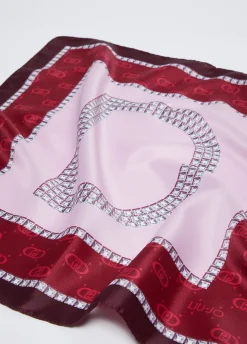 Foulard con lettera