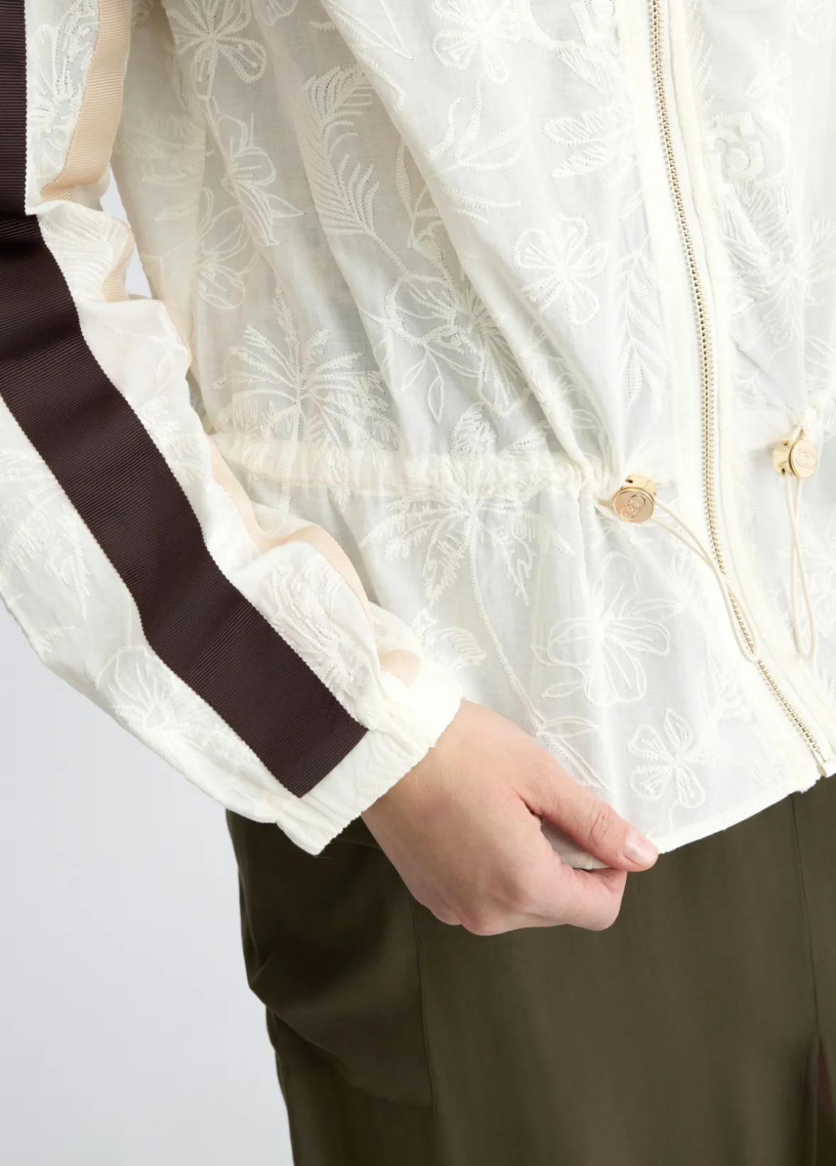 Giacca in cotone con ricami