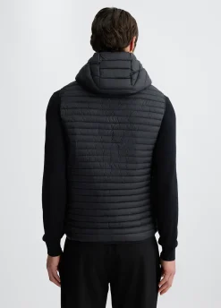 Gilet con cappuccio removibile