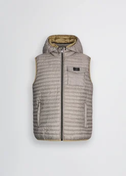 Gilet con cappuccio removibile