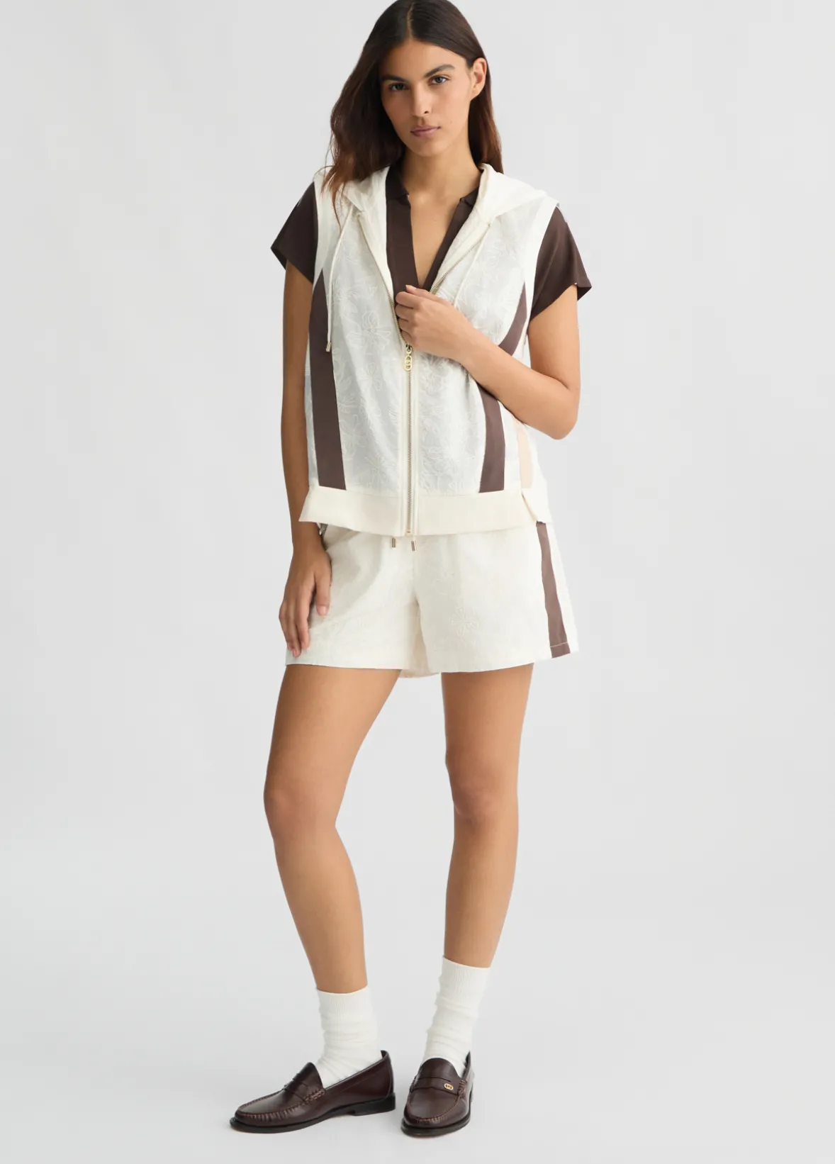 Gilet in cotone con ricami