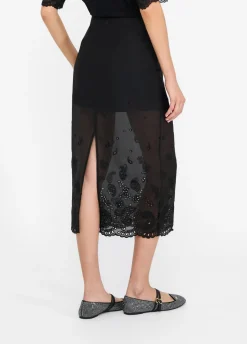 Gonna in organza con ricami