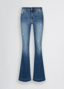 Jeans a zampa con strass