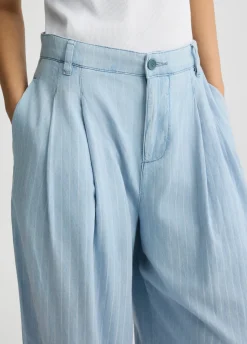 Jeans ampi in denim gessato