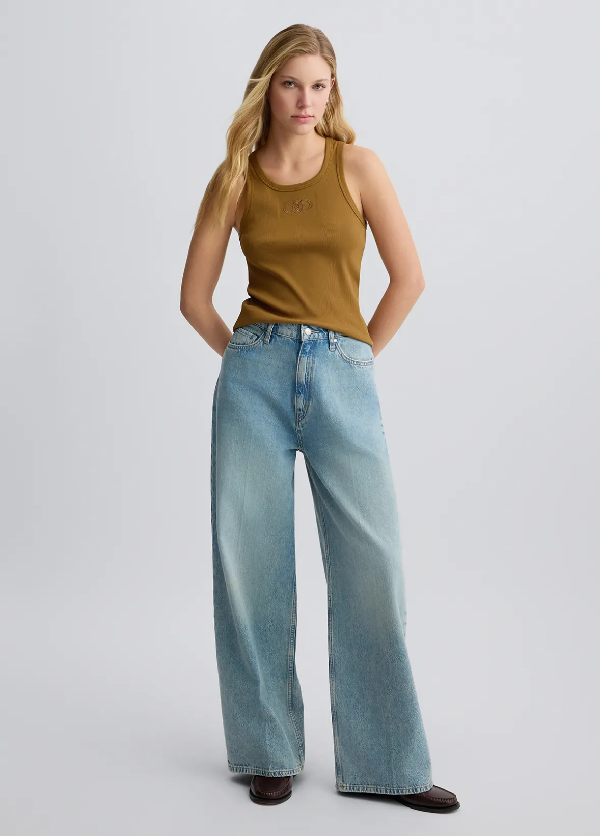 Jeans baggy a vita bassa