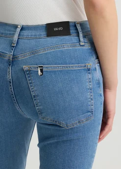 Jeans bootcut a vita alta