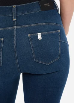 Jeans bootcut Amazing Fit