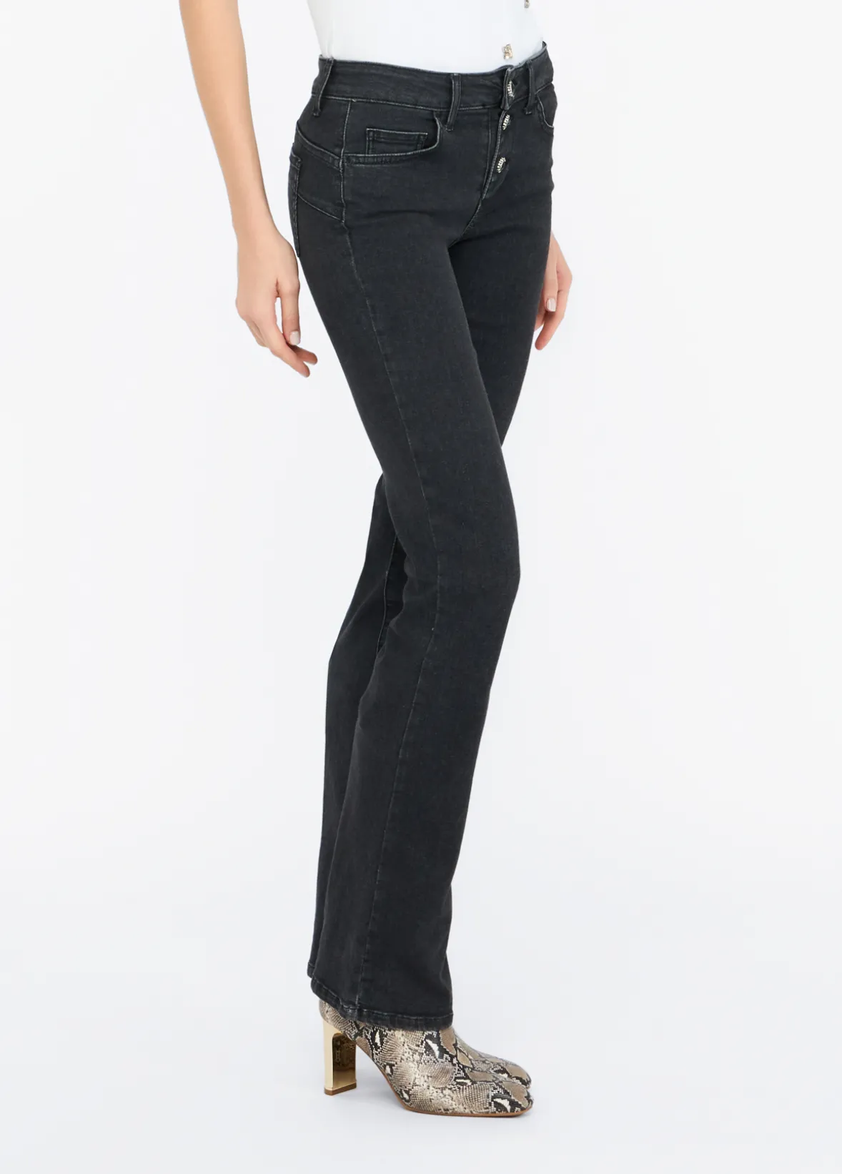 Jeans bootcut bottom up