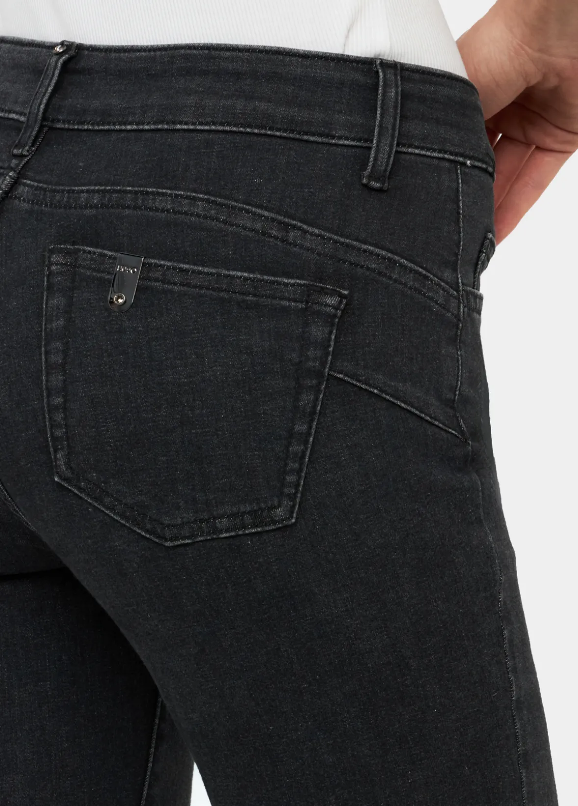 Jeans bootcut bottom up