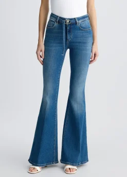 Jeans bootcut con cintura