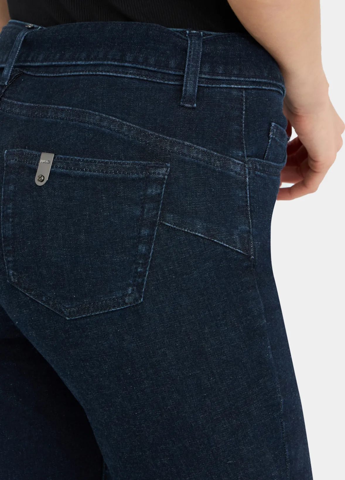 Jeans flare con cintura
