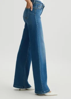 Jeans flare con cintura