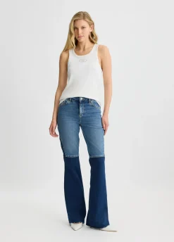 Jeans flare con patchwork