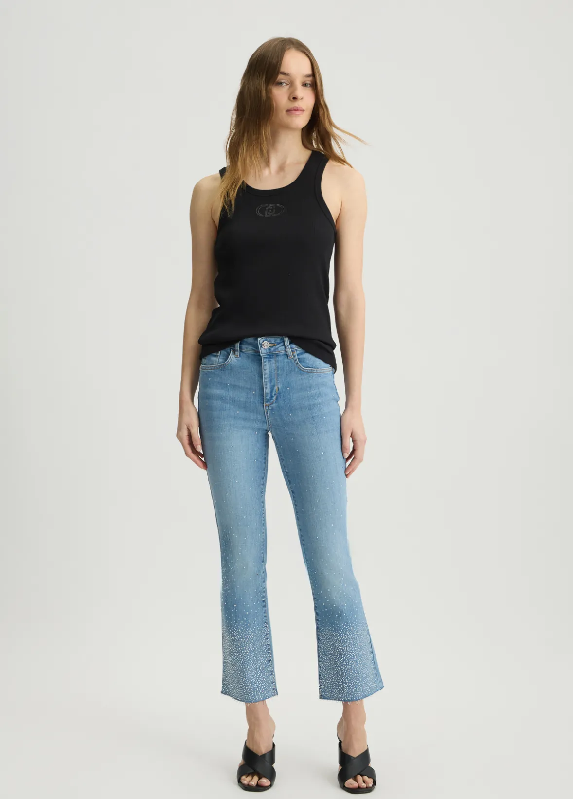 Jeans flare con strass
