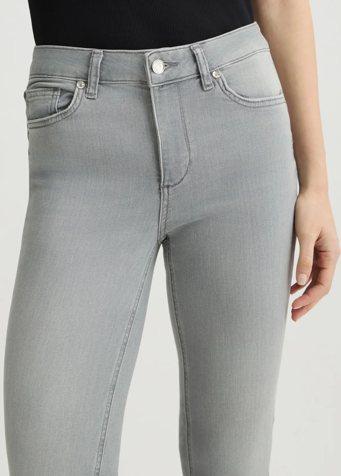 Jeans skinny a vita alta