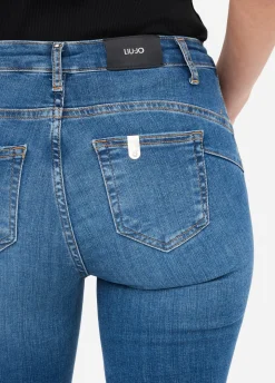 Jeans skinny a vita alta