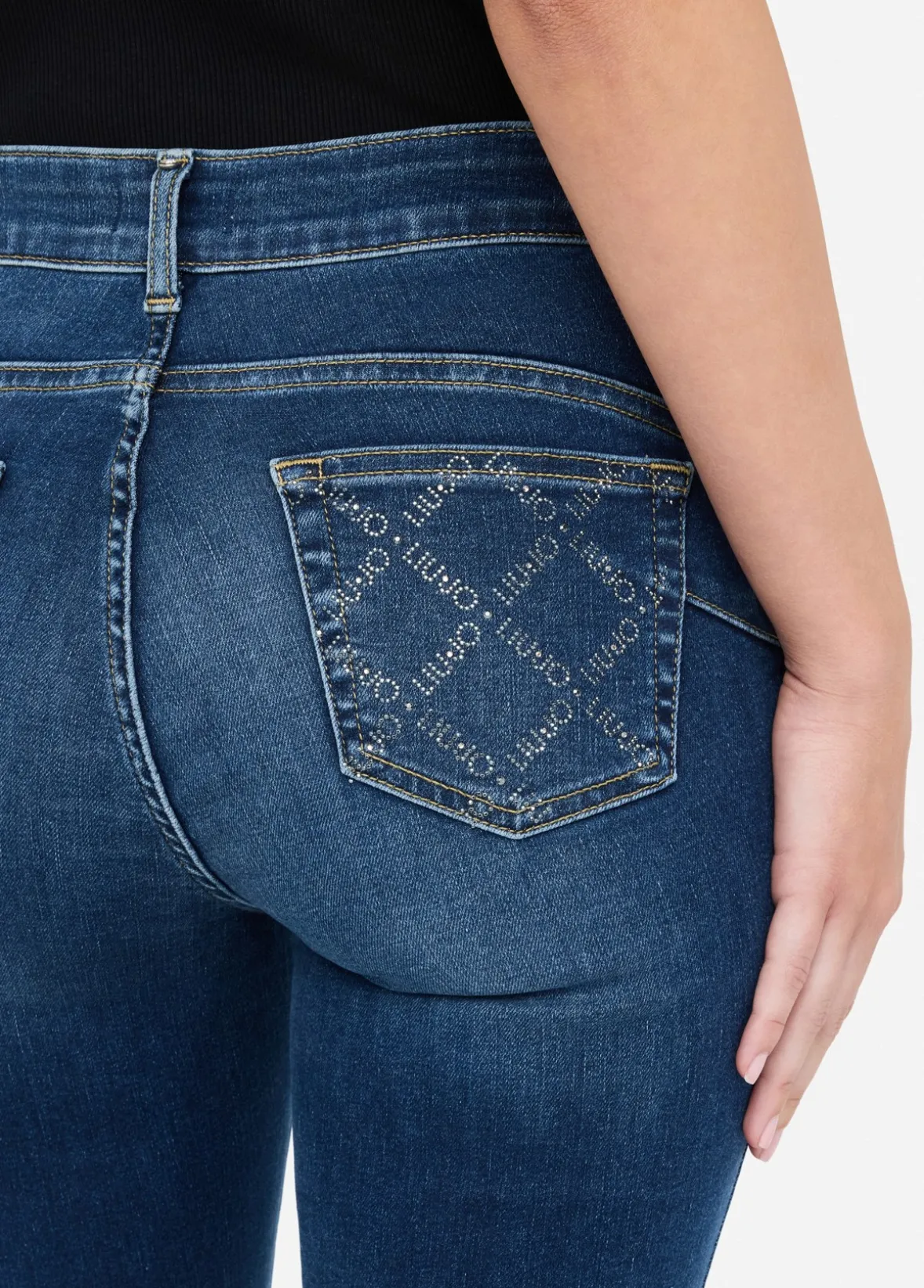 Jeans skinny a vita alta