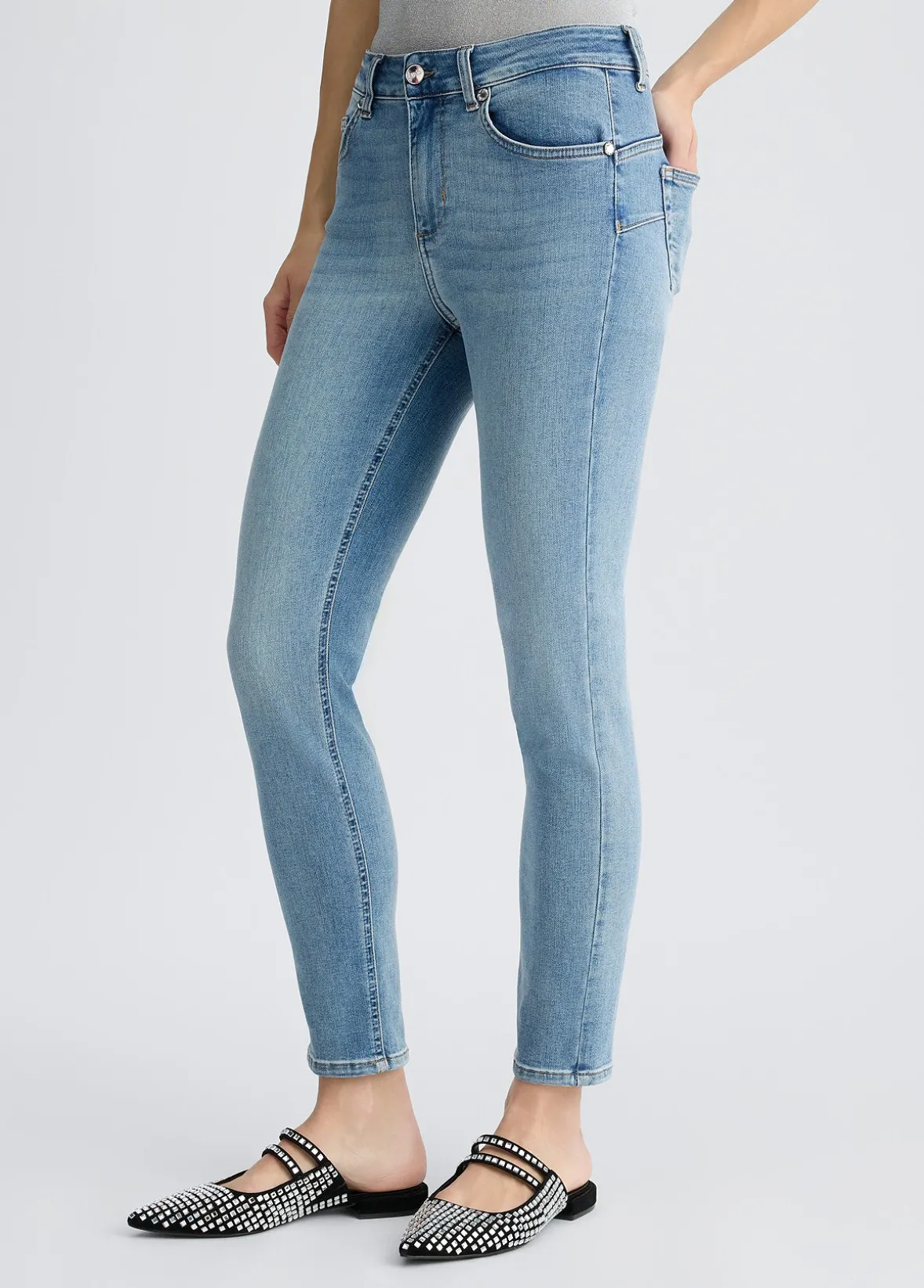 Jeans skinny a vita alta