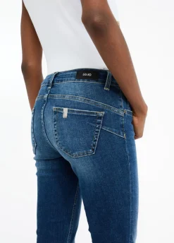 Jeans skinny con risvolto