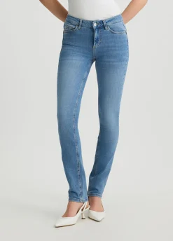 Jeans slim fit con strass